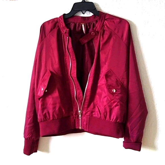 Free PEOPLE Jacket - Picture 2 of 10